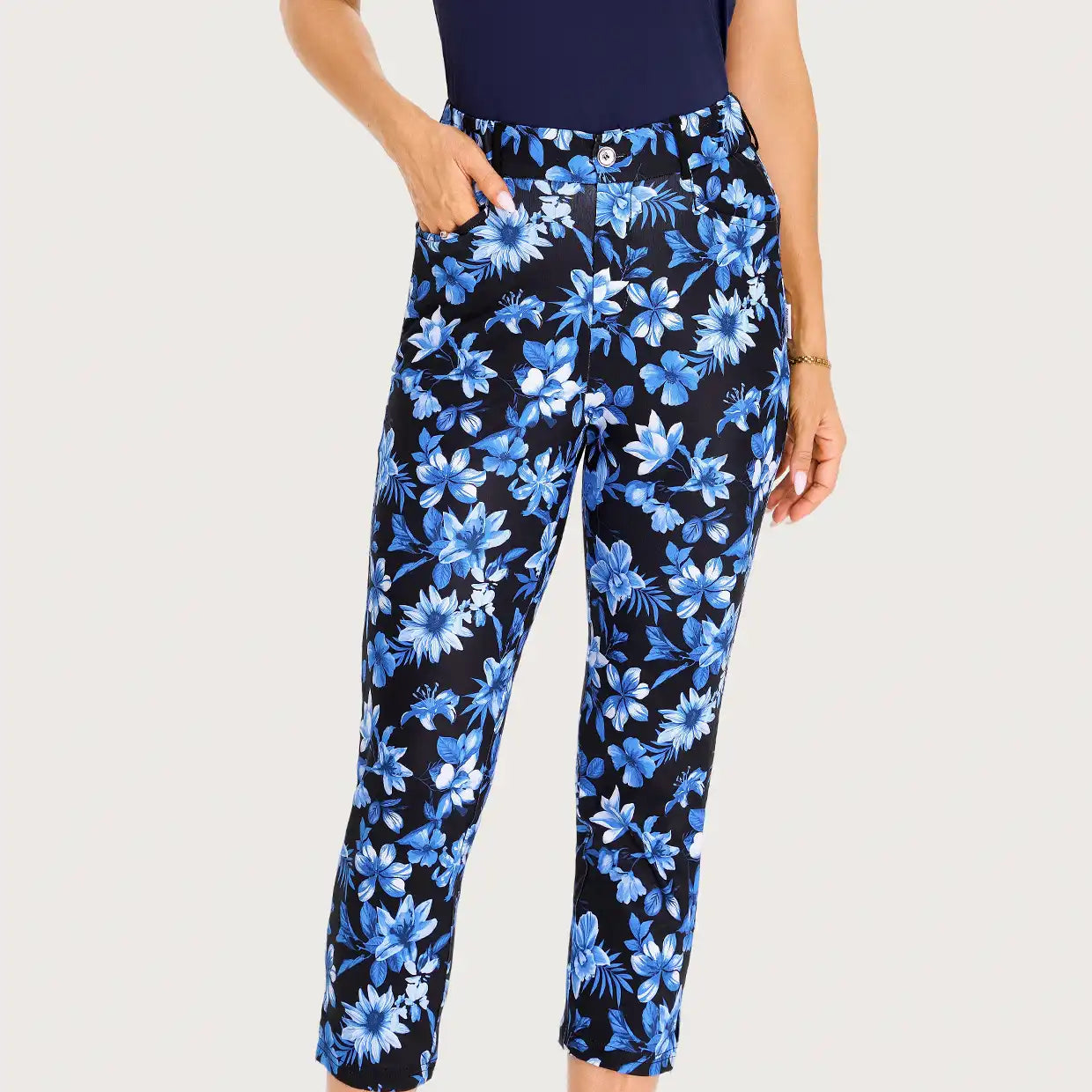 High-Stretch Black Houndstooth Pattern 7/8 Pants with Pockets